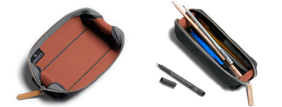 左：Bellroy Pencil Case Charcoalの両端を折り返して開き口を最大まで開いた画像・右：ペンペースの中にペンや小物類をぎっしり詰めた状態の写真