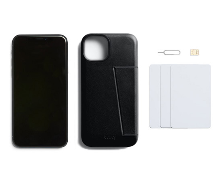 Bellroy Phone Case 3 Card for iPhone 13 ブラックの正面画像とiPhone、カード３枚、マイクロSIM、SIMピンを並べた様子