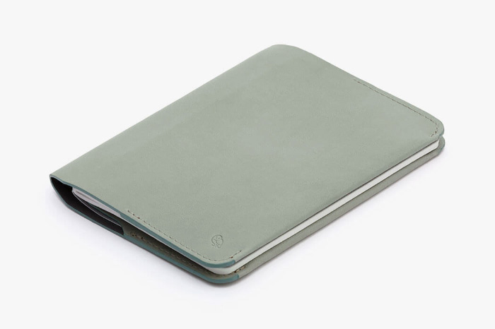 Bellroy Notebook Cover Mini InkBlueの写真