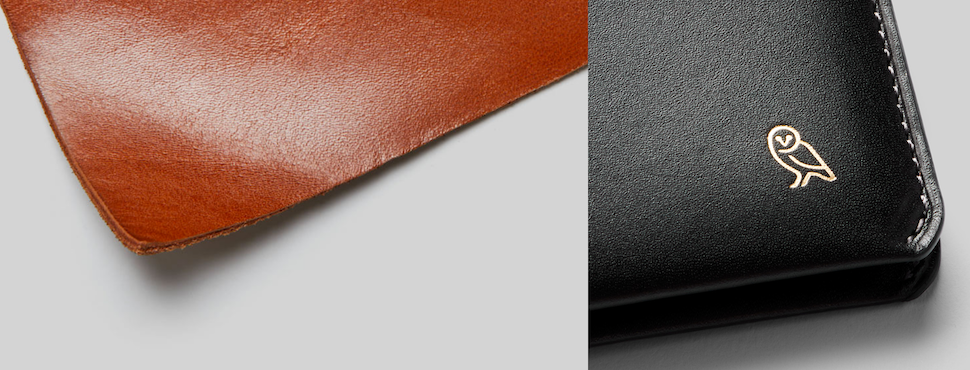ベルロイ スリムスリーブ デザイナーズエディション バーントシエナの皮革と、メタリックロゴの写真